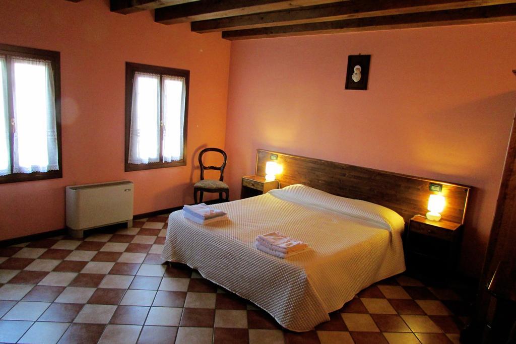 Locanda Mulino Al Pizzon Fratta Polesine Szoba fotó
